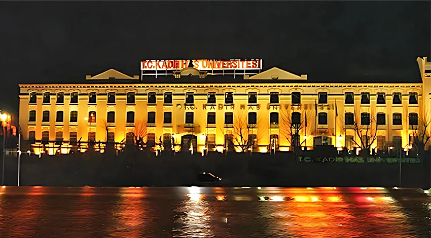 دانشگاه کادیر حاس ترکیه